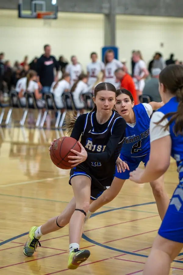 MN Rush Drive to Basket